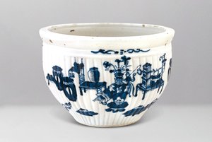 清‧青花八寶清供紋缸
